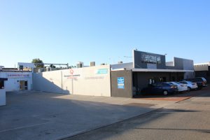 img-8734_1_orig Booragoon Laundrette is located at 759A Canning Hwy Applecross is easily accessible and in close proximity to Garden City shopping centre, not far down Canning Hwy from the Raffles Hotel. This is without question Perth best laundromat servicing the Applecross and Booragoon suburbs of Perth. Booragoon Laundrette, speed queen perth, card operated Laundrette Booragoon, brand new industrial and commercial machines Perth, VISA and Mastercard accepted laundrette perth, Booragoon laundry, Booragoon laundrette